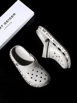 Dongle Shoes Men 2021 Summer New Fashion Trend Men Baotou Drag Outdoor Wearable Beach Shoe Anti-slip sandals