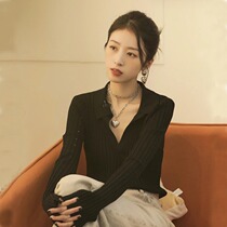 2021 Autumn Winter New Exploits Design Sensation Small Crowdv Collar Bottom Sweater Cardigan Clothing And Womens Autumn Clothing Short blouses