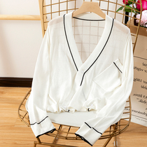 Summer Ice Silk sunscreen cardigan outside sweater womens ultra-thin breathable ice linen shawl seven-point sleeve air-conditioned shirt jacket