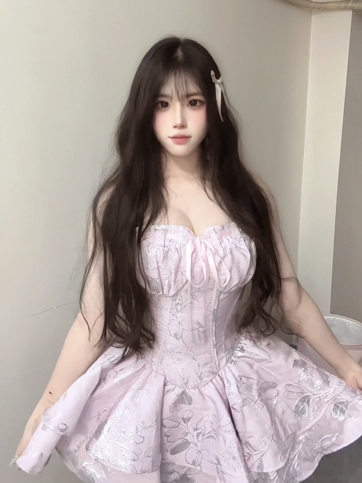 奶糖派大胸专属无肩带内衣 半杯2.0版聚拢显胸型 防滑设计蹦跳不移位