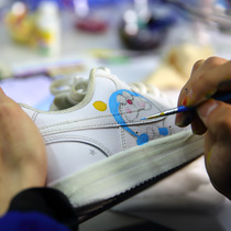 Sneakers hand-painted paint DIY custom material sneakers Air Force One shoes logo color change DIY hand-painted shoe paint