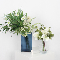 Lancol minimalist modern simulation flower suit white green hand holding flower-room-like plate room decoration pendulum fake flowers