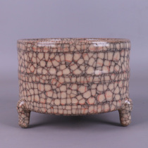 Songguan kiln ice crack glaze incense burner three-legged antique porcelain antique antique old goods decoration old objects Folk Collection