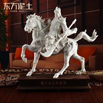 Oriental clay Dehua white porcelain horse ornament creative office Bogu shelf sculpture artwork Thousand miles to walk a single ride
