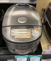 New imported ZOJIRUSHI ZOJIRUSHI NP-HRQ10 Rice Cooker Pressure IH Rice Cooker NP-HRQ18-X