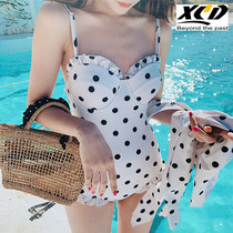 XCD swimsuit womens 2020 new one-piece sexy conservative cover belly thin chest gathered Korea ins wind bikini