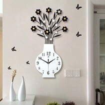 Modern Jane yoda Garden Vase Hung clock Living room Large number European-style creative personality clock mute quartz clock clock