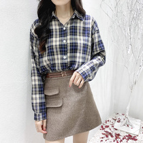 Korean ins retro autumn short plaid shirt womens design sense niche long-sleeved shirt top early autumn jacket