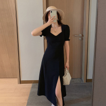 Dress female 2021 summer new gentle wind temperament slim thin Hepburn wind side open Fork long small black skirt