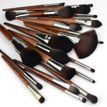 MUF128 Bulk Powder Brush 150 Cosmetic Brush 304 Lip Brush 210 Eye Shadow Brush Eyetail Brush With High Light Refreshing Hand Makeup Brush
