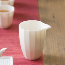 Kiln new white jade porcelain road Cup kung fu tea set tea divider high temperature firing special road Cup