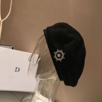 2021 Beret female autumn and winter Korean version Japanese wild British painter hat Korean Black wild Bud hat