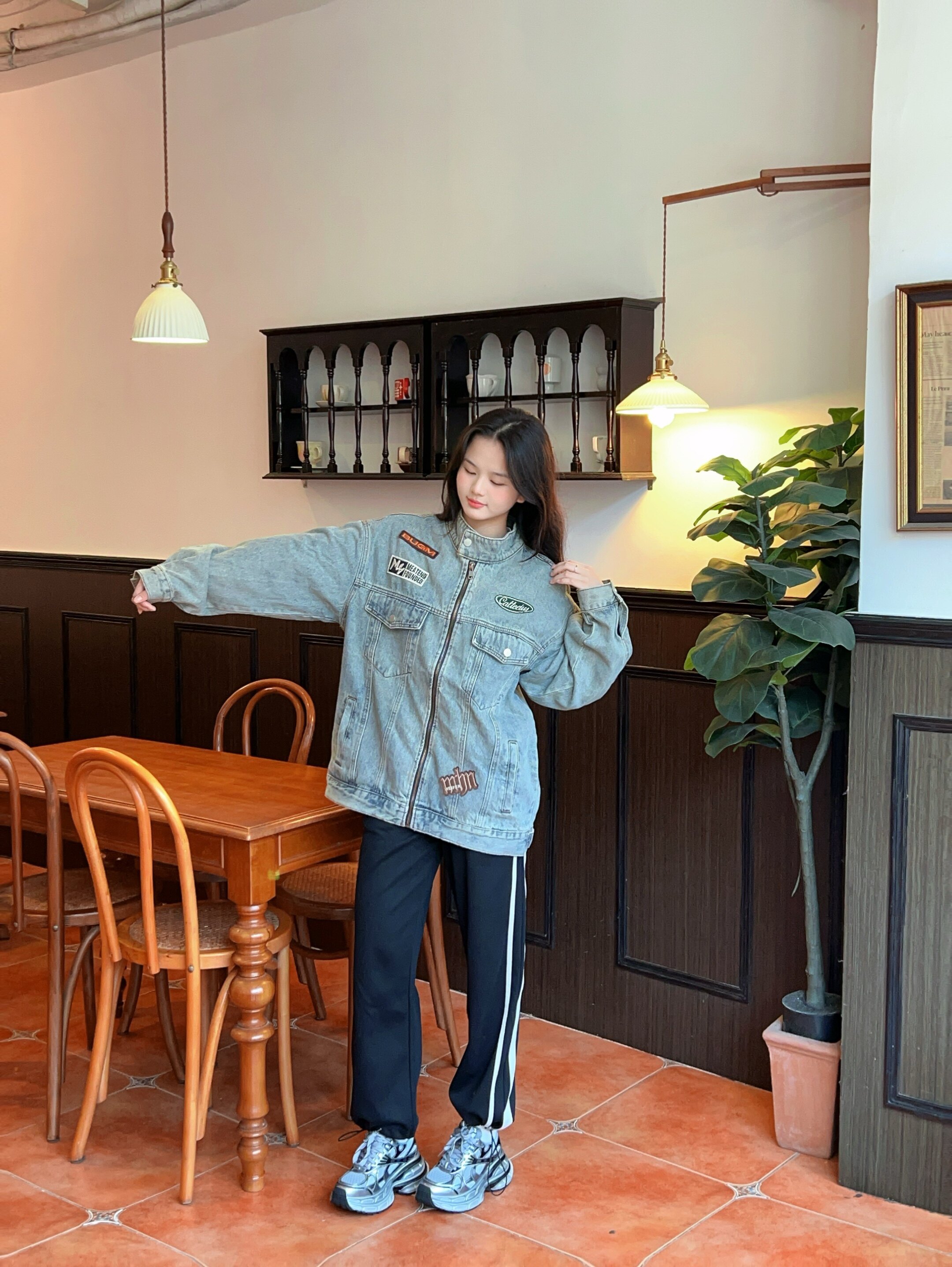 迪丽热巴同款骆驼银月老爹鞋 厚底增高拉长比例 银色系未来感十足