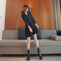 2021 new womens autumn dress temperament chic French niche senior design sense black suit pleated dress
