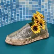 Hemp casual shoes womens 2021 Autumn New Wild leather one pedal lazy shoes muffin thick gold shoes