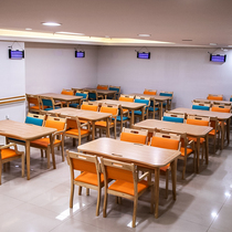 Customized nursing home dining table and chairs elderly home senior apartment community activity center canteen restaurant suitable for aging tables and chairs