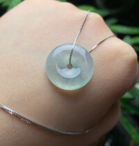 Yang Yujia Myanmar Natural A Cargo Emerald Ice Floating Flower Ping Button 925 Silver Chain Clavicle Pendant Certificate