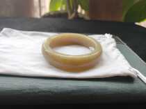 (No. 2760) Hetian Jade Qinghai material boutique Wild nougou milk tea sweet osmanthus cake safe bracelet