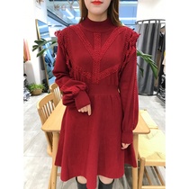 Park Guan Douyin Li You Liang clothing semi-high round neck knitted thick lace stitching New Year red knitted high waist jumpsuit