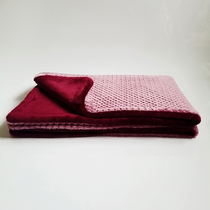 Dog mat cat sleeping mat warm pet kennel winter thick wool blanket sleeping mat quilt Autumn Winter