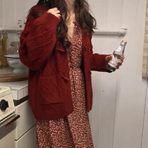 Knitted cardigan jacket womens autumn and winter 2020 new Korean pullover sweater women loose wear slim coat