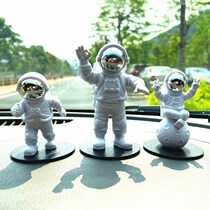 Net red astronaut car interior interior pendulum 2021 new creative personality hand office center console interior accessories ornaments