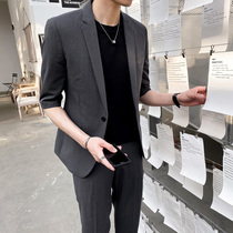 Yuppie Handsome ~ Summer suits suit 70% sleeves jacket Han version Body Trend Short Sleeve Casual West Suit Man