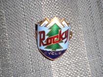 Japanese second-hand bicycle (FUJI car front label) Cloisonne brass label