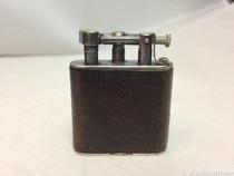 Antique Dunhill Dunhill foreskin lifting arm fuel kerosene lighter made in Switzerland