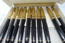 Happiness 2003 gold-plated cap large pen special sale