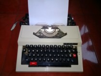 Chinese goods collection treasures rare HERO HERO 920 typewriter normal good typing