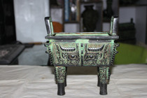 Imitation ancient bronze ware beast face tripod styling Dont do workmanship fine pendulum collection Jiasong manufacturer direct sales