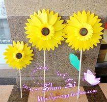 Large windmill toys factory direct sales plastic decorative windmill photography props Sunflower sun flower wind