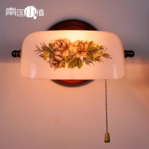 Living room wall lamp Vintage old Shanghai Republic of wind wall lamp Solid wood lamp nostalgic cafe with rope switch