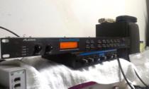  Alesis QUADRAVER GT Guitar Effector Vocal Effector