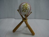 Bat shape tripod collection signature ball ball baseball frame commemorative Price 28 groups of 10 or more discounts
