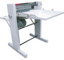 National: 700MM self-adhesive cutting machine self-adhesive rolling machine automatic creasing machine