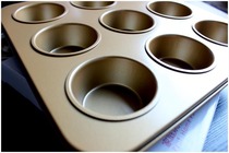 Jins Golden Round 9 consecutive cake mold Golden non-stick mold Maifen mold baking mold