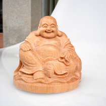 Sandalwood carvings of the Millver Car Ornament Act Solemnly