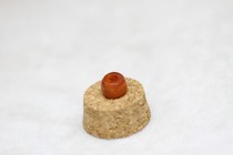 The old red Manau drum bead on the early Tibetan area has a diameter of 1 1 and a diameter 8 0