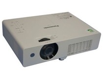 Panasonic PT-UX220 business projector mainland licensed national joint guarantee