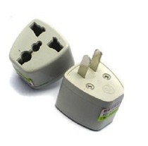Mobile phone laptop power charger 3 holes to 2 flat power conversion plug conversion socket Hong Kong version