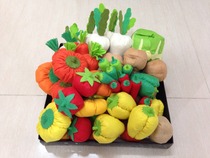 Adomi Town Non-woven fruit and vegetable model Finished vegetable Daquan Childrens handmade work Park corner material