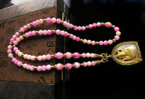 Natural peach jade butterfly nine-tailed fox brand Thai Buddha chain Thailand 24K gilt inlaid enamel hanging buckle