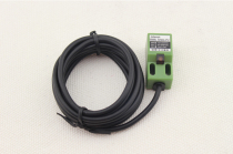 Hugong SN04-Y2 Angle column square inductive metal proximity switch AC220V AC two-wire normally closed 4mm