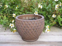 European style coarse pottery flower pot Quaint old pottery flower pot Red brown vintage ceramic flower pot