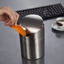 Limited time special 304 stainless steel mini trash can 1 5L desktop trash can car barrel drawing swing cover