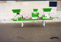 Automatic rice seedling line Rice seedling sowing and soil covering machine Automatic assembly line sowing and soil covering machine
