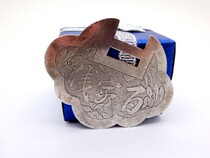 Baijia Qian old silver lock piece-Qing Dynasty old silver jewelry finely engraved engraved long-life lock piece Seiko pendant