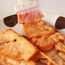 Japan KM with base cuisine brushed oil brushed oil tank suit Barbecue Sauce Stock Brush Home Smeared Brush Control Oil Brushed